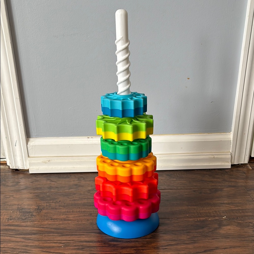 Fat Brain Toys Spin Again